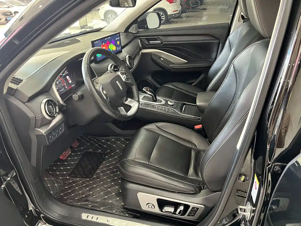 WEY VV6 2.0 T 2 WD Smart Enjoyment +