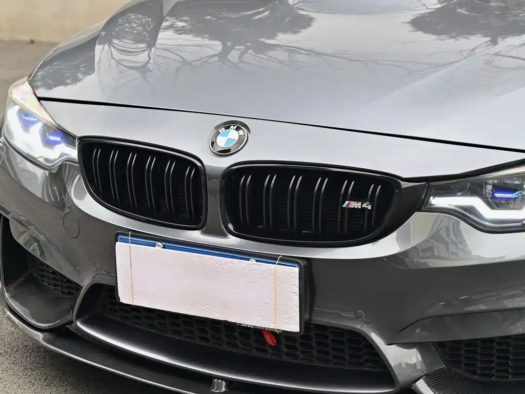 BMW M4 M4 2-door Coupe Racing Limited