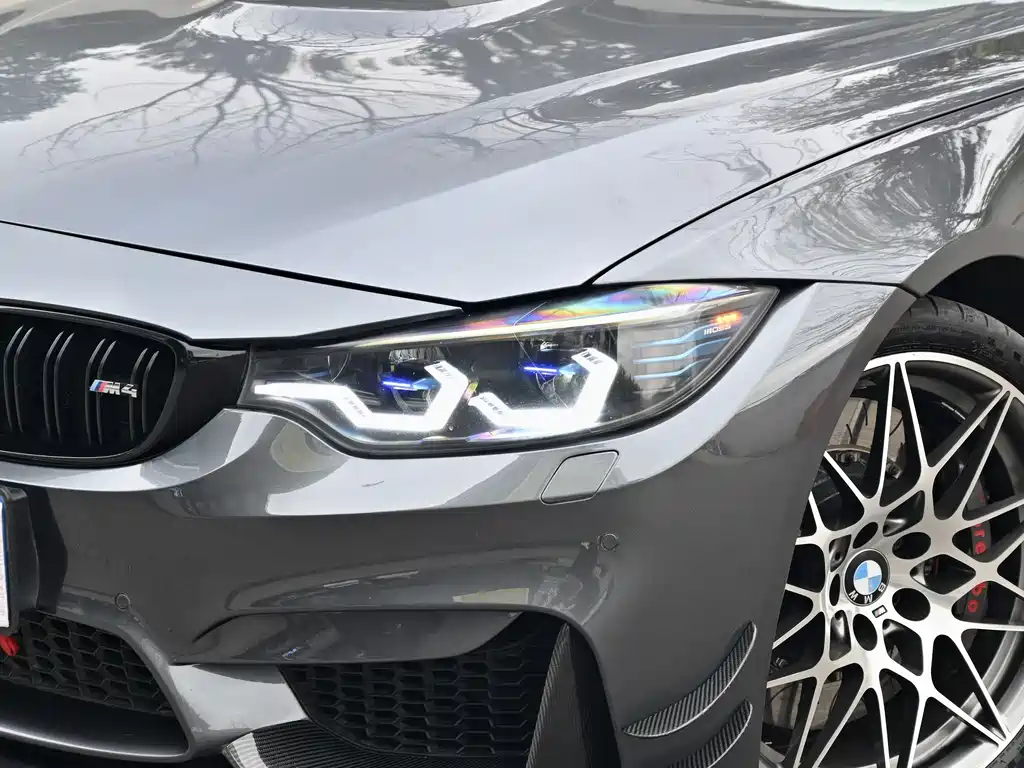 BMW M4 M4 2-door Coupe Racing Limited