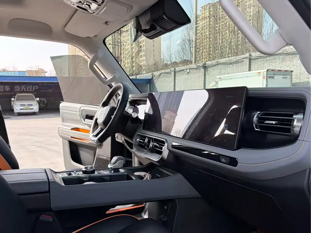 BAIC BJ40 2.0 T New City Hunter Swordsman