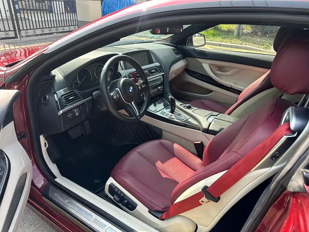 BMW 6 Series 640 i 2-door Coupe