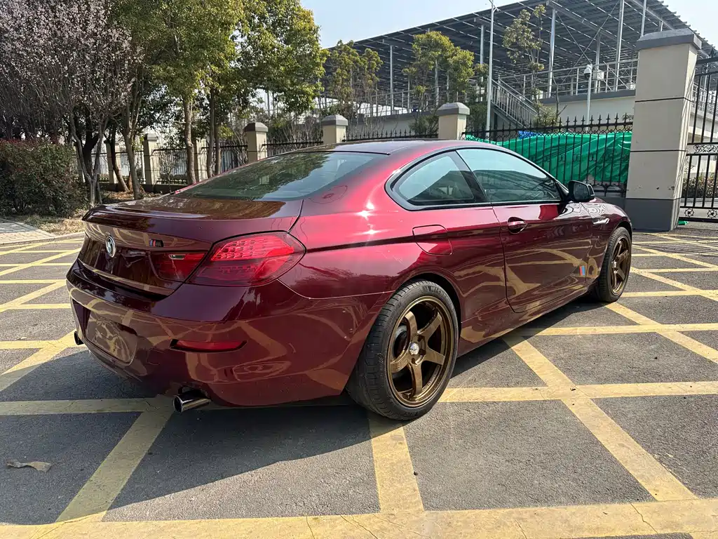 BMW 6 Series 640 i 2-door Coupe