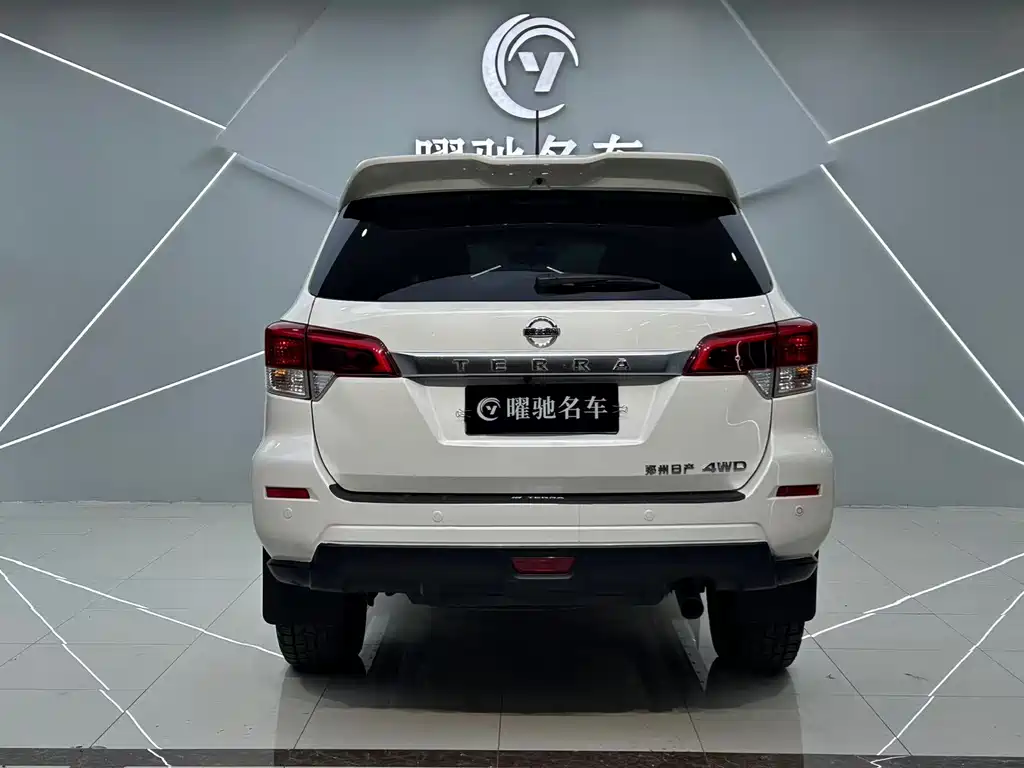 Terra 2.5 L XL Upper 4 WD Auto 4 WD Luxury