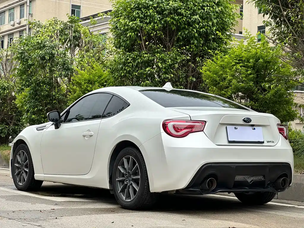 Subaru BRZ 2.0 i Auto Luxury