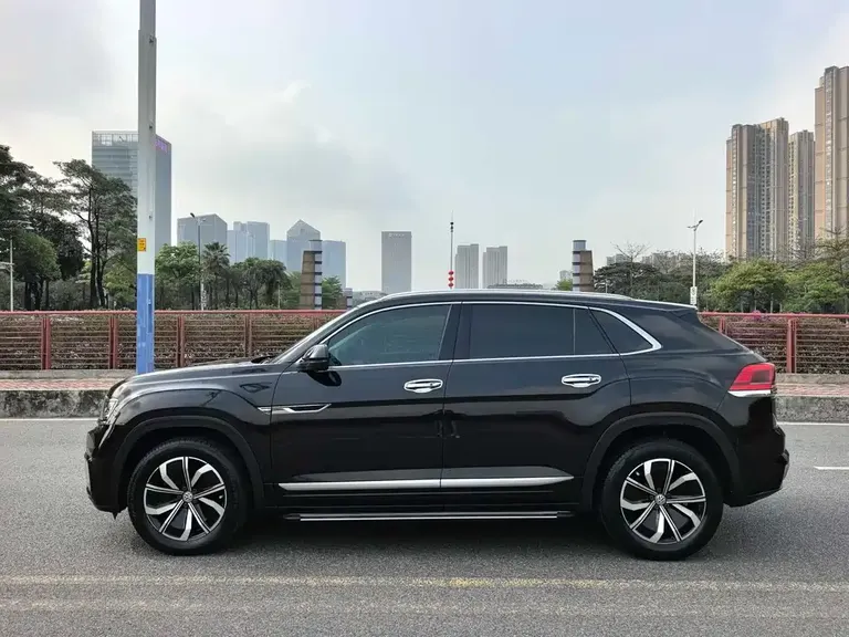 Volkswagen Teramont Teramont X 330 TSI 2 WD Luxury