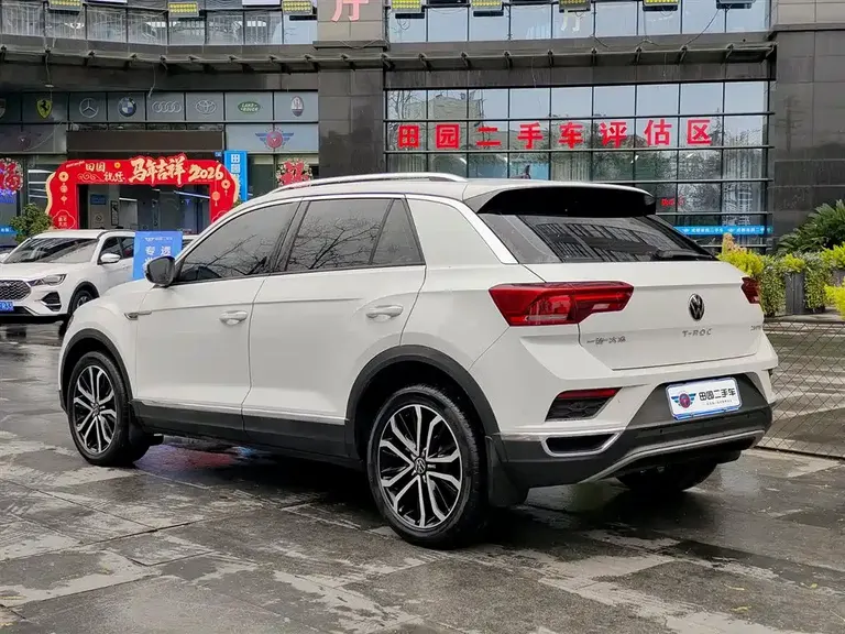 Volkswagen T-ROC 280 TSI DSG 2 WD Comfort Connected