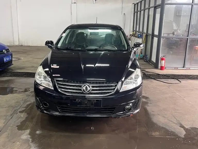 Dongfeng Fengshen S30 1.5 L Auto Graceful