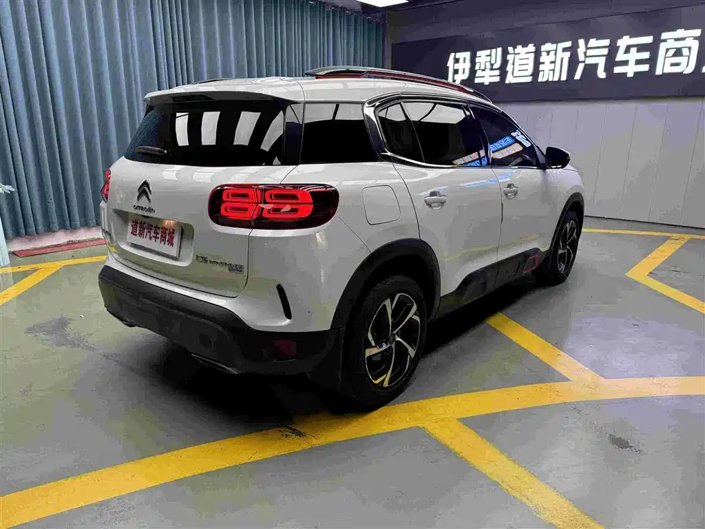 Citroen C5 雪铁龙C5 2017款 380 THP 自动豪华型