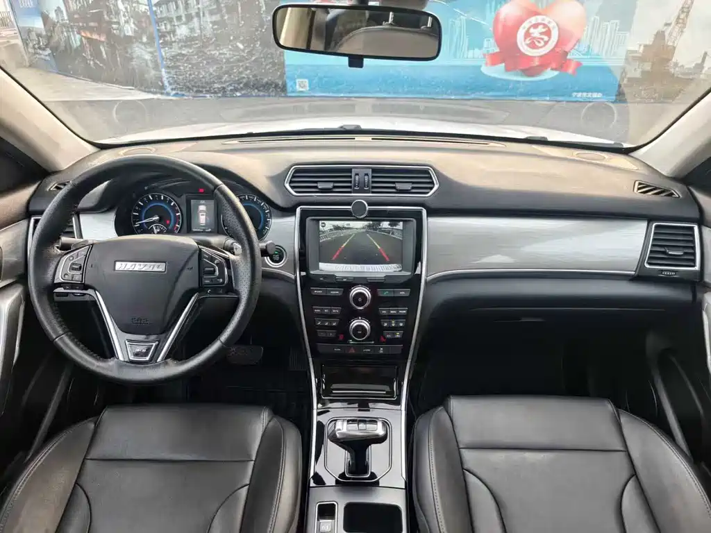 Haval H2 Red Label 1.5 T DCT 2 WD Elite