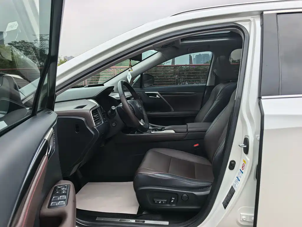Lexus RX 300 4 WD Elegant CN-V