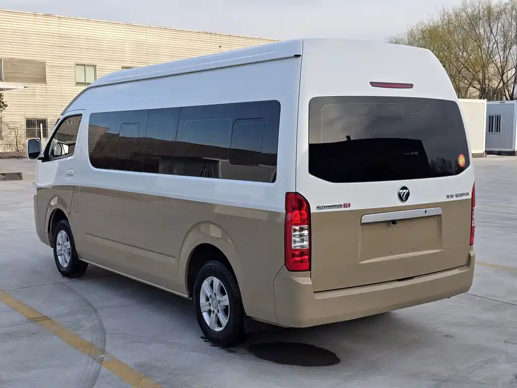 Fengjing G9 2.4 L Gasoline Business Travel LWB High Roof 10-14-seat Bus 4 K22 D4 M
