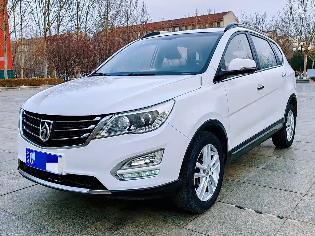 Baojun 560 1.8 L Manual Luxury
