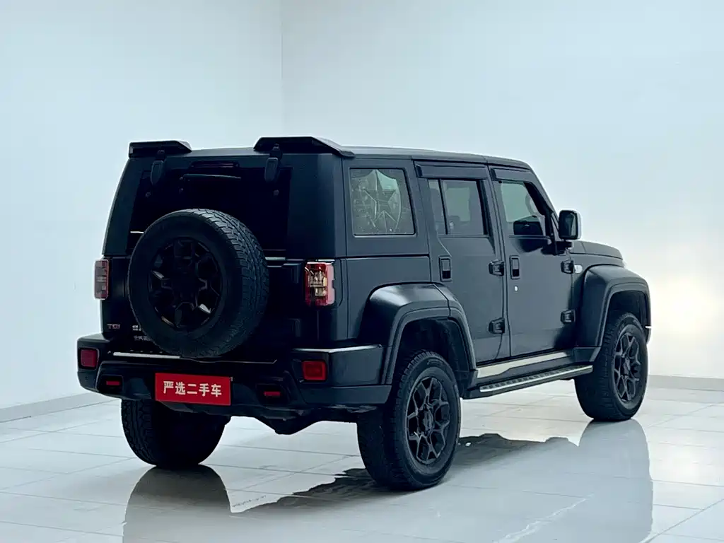 BAIC BJ40 2.0 D Auto 4 WD Blade Hero Swordsman