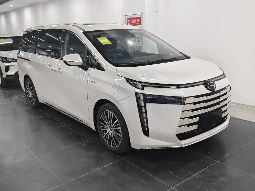Trumpchi E8 NEV 150 km MAX+