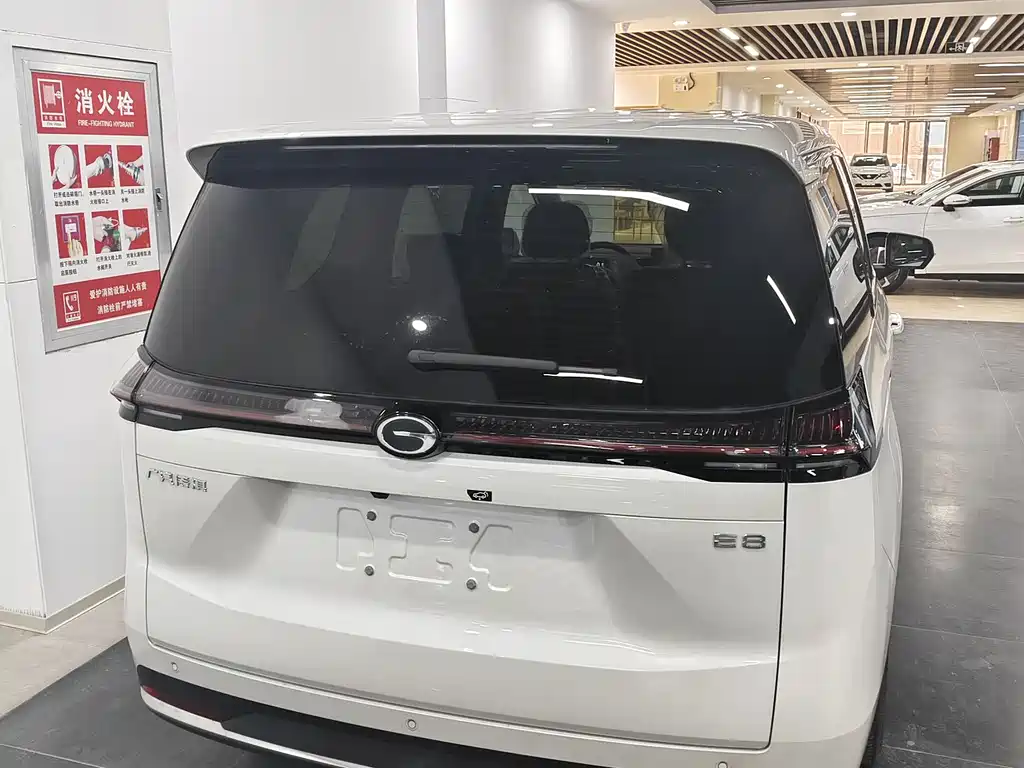 Trumpchi E8 NEV 150 km MAX+
