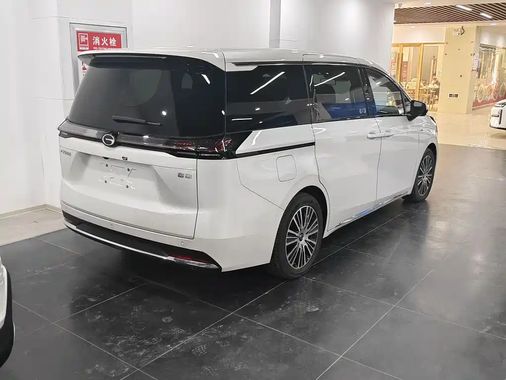 Trumpchi E8 NEV 150 km MAX+