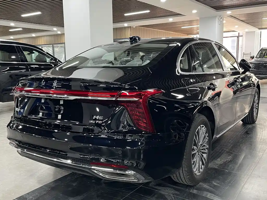 Hongqi H5 1.5 T DCT Flagship Charm