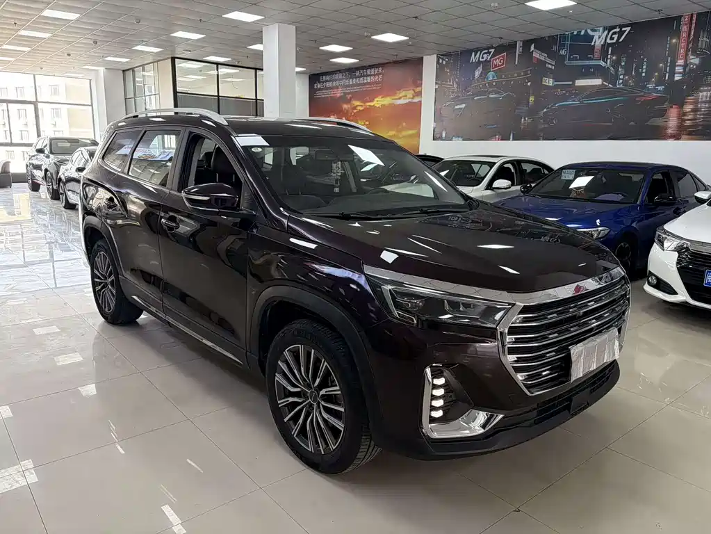 Jetour X90 PLUS 1.6 TD DCT Villa 7-seat