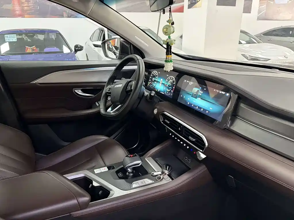 Jetour X90 PLUS 1.6 TD DCT Villa 7-seat
