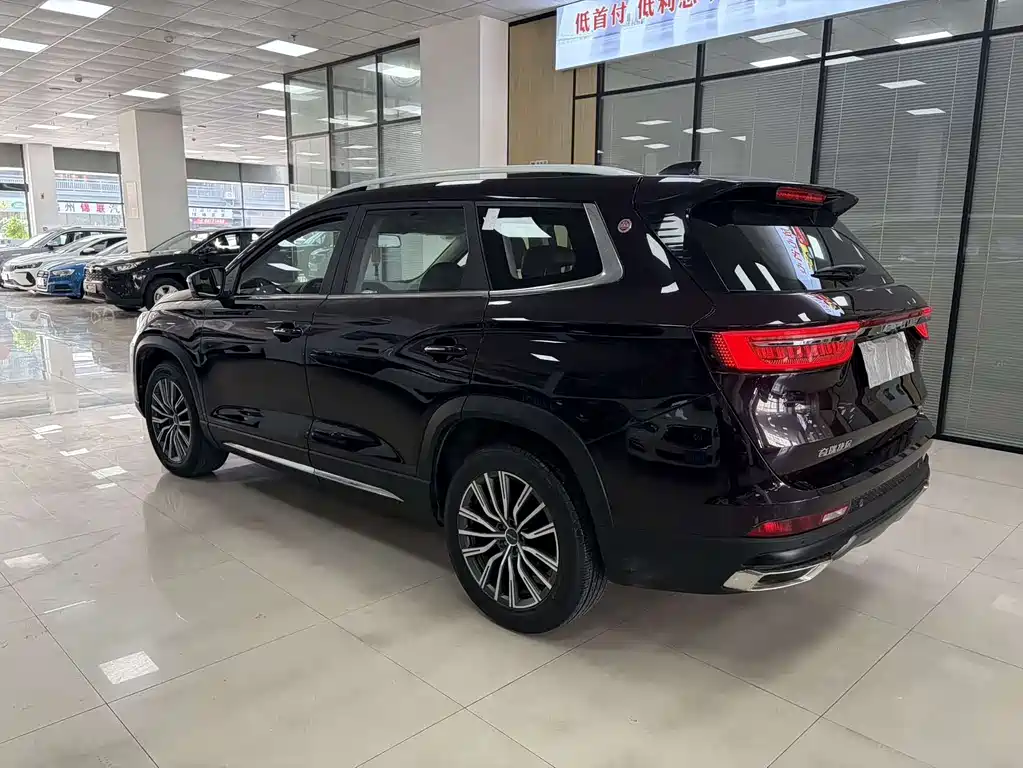 Jetour X90 PLUS 1.6 TD DCT Villa 7-seat