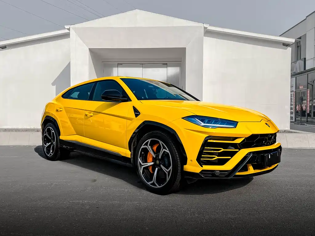 Urus 4.0 T V8