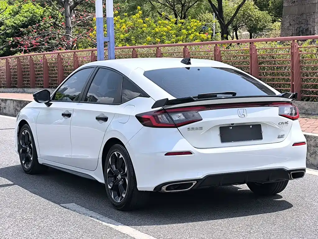 Civic HATCHBACK 240 TURBO CVT Extreme Sharp