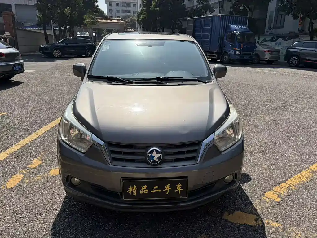 Venucia D50 1.6 L Manual Luxury