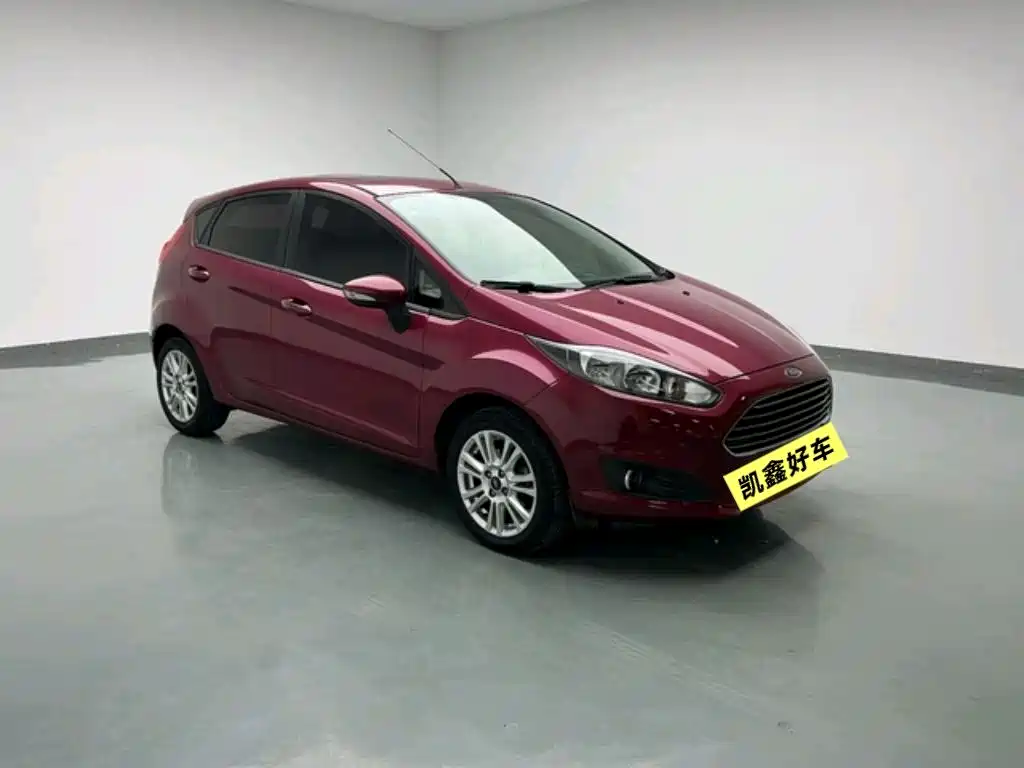 Fiesta Hatchback 1.5 L Auto Fashionable