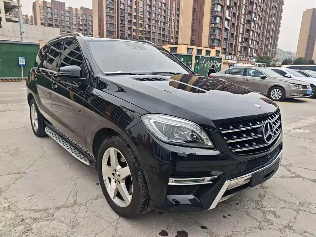 Mercedes-Benz M-Class ML 400 4 MATIC Luxury