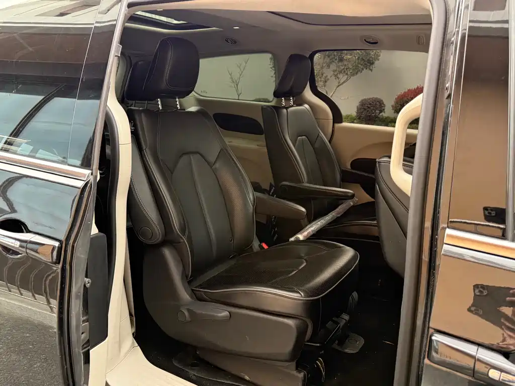 Pacifica PHEV (Import) 3.6 L PHEV