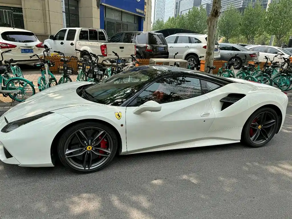 Ferrari 488 488 GTB