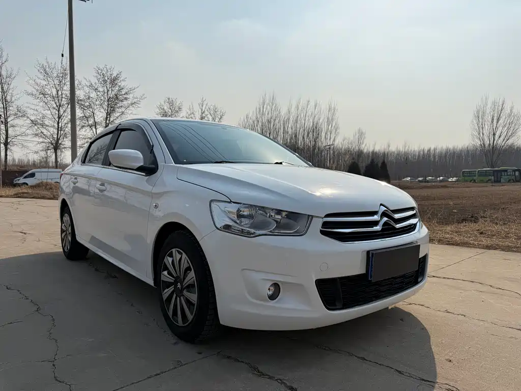 Elysee 1.6 L Auto Fashion