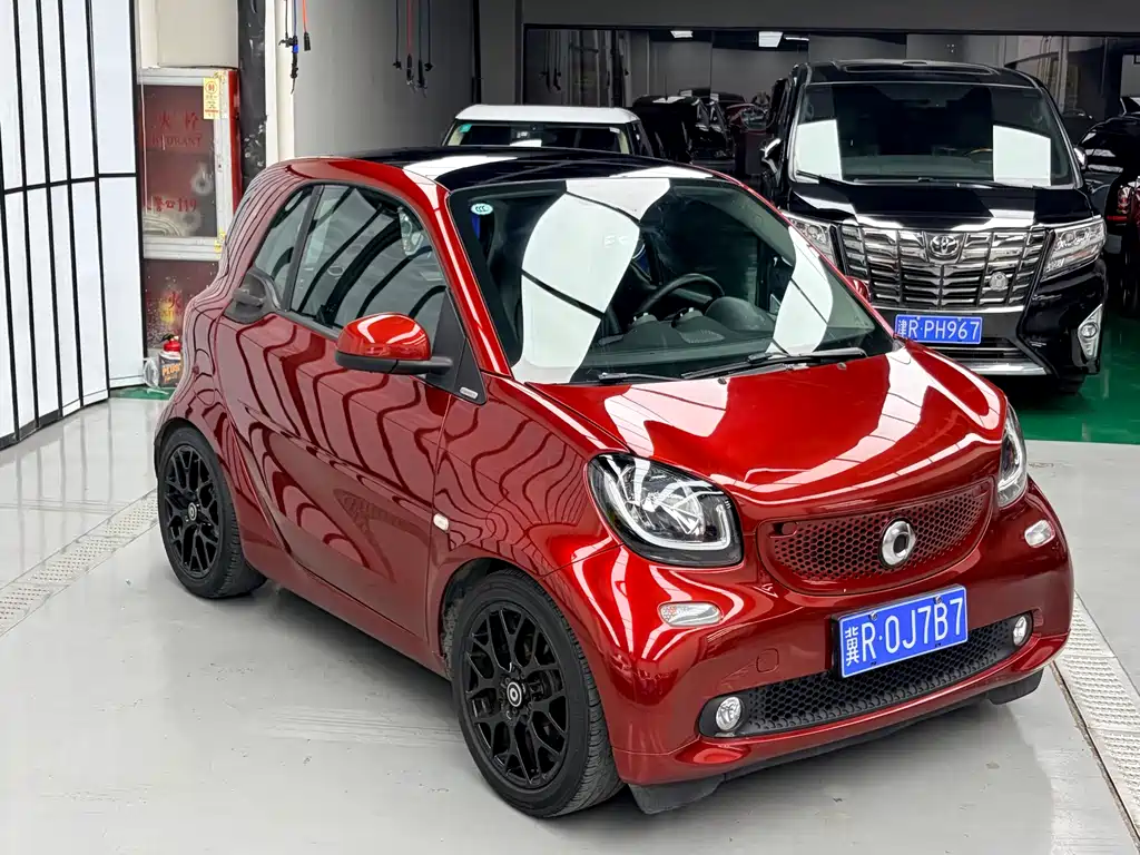smart fortwo 1.0 L 52 kW 20 Anniversary Special Edition CN-V