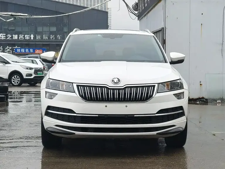Skoda Karoq TSI280 Premium