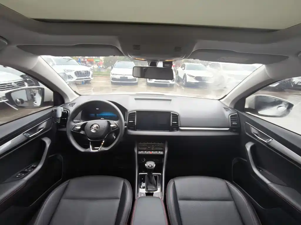 Karoq TSI280 Premium