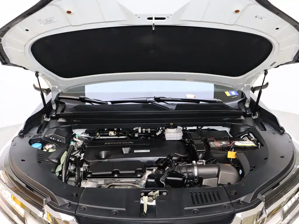Avancier 370 TURBO 4 WD Premium