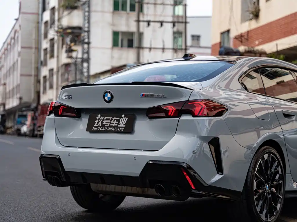 BMW M235 L