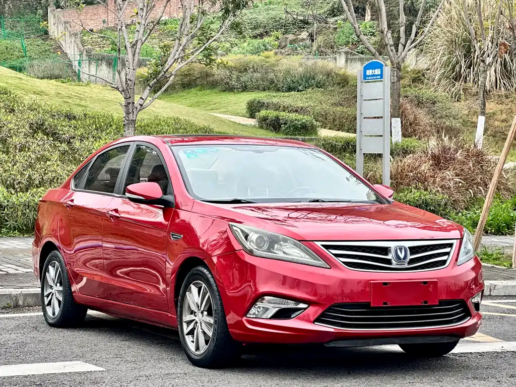 Eado 1.6 L Auto Luxury