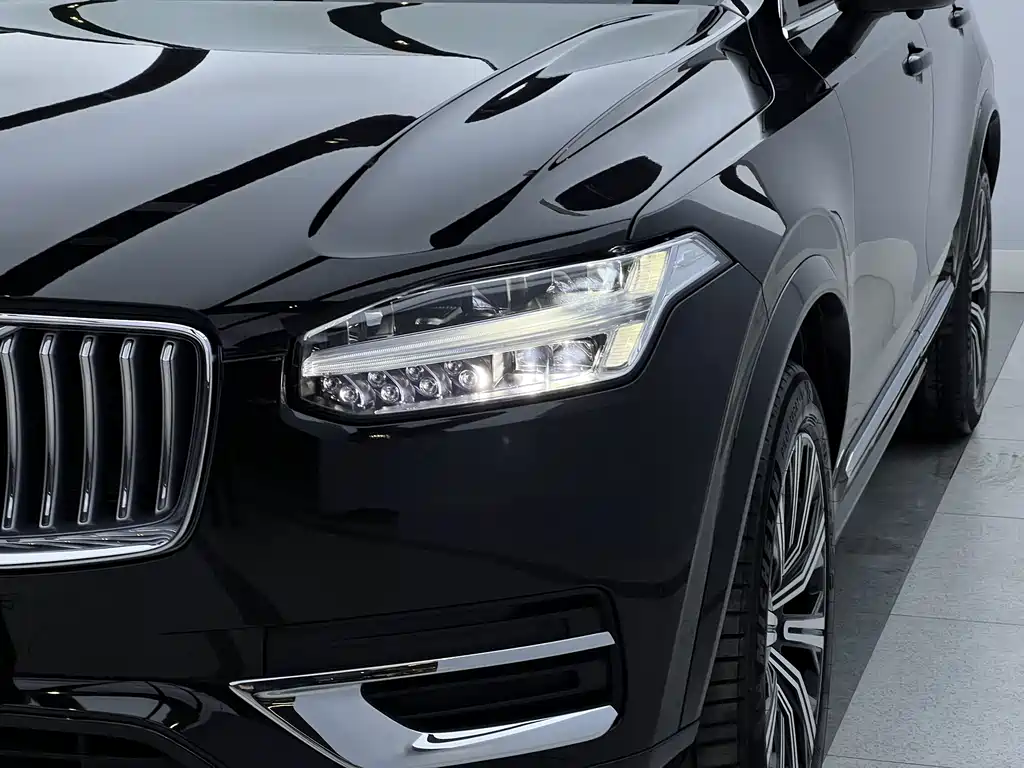 Volvo XC90 B6 Smart Ease Luxury 7-seat