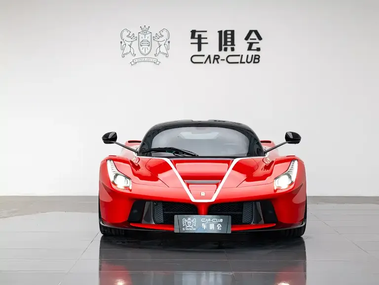 Ferrari LaFerrari 6.3 L Standard