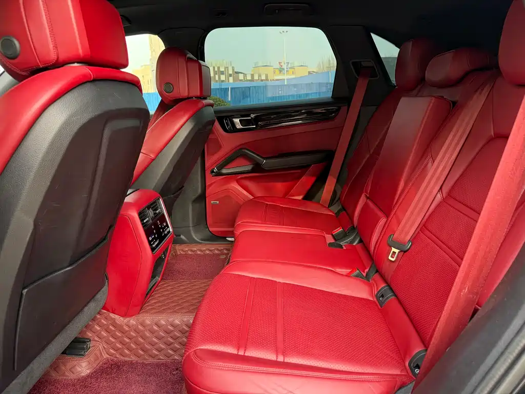 Cayenne NEV Cayenne E-Hybrid 2.0 T
