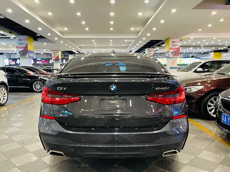 BMW 6 Series GT 640 i xDrive M Sport Package