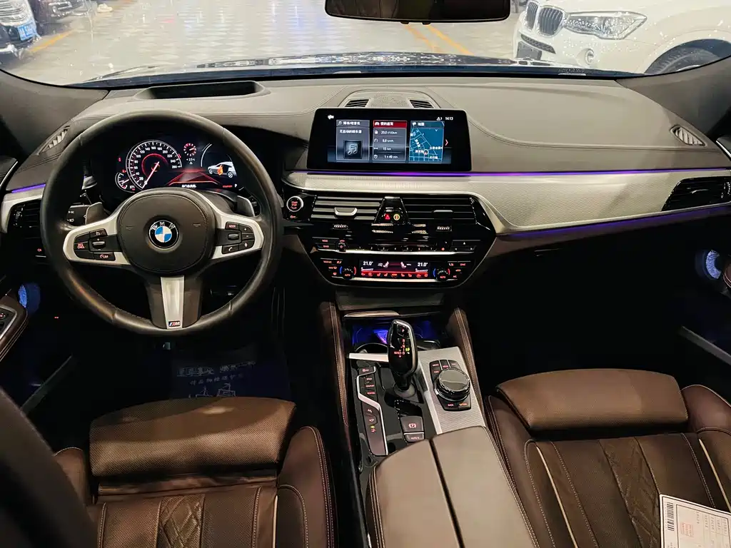 BMW 6 Series GT 640 i xDrive M Sport Package