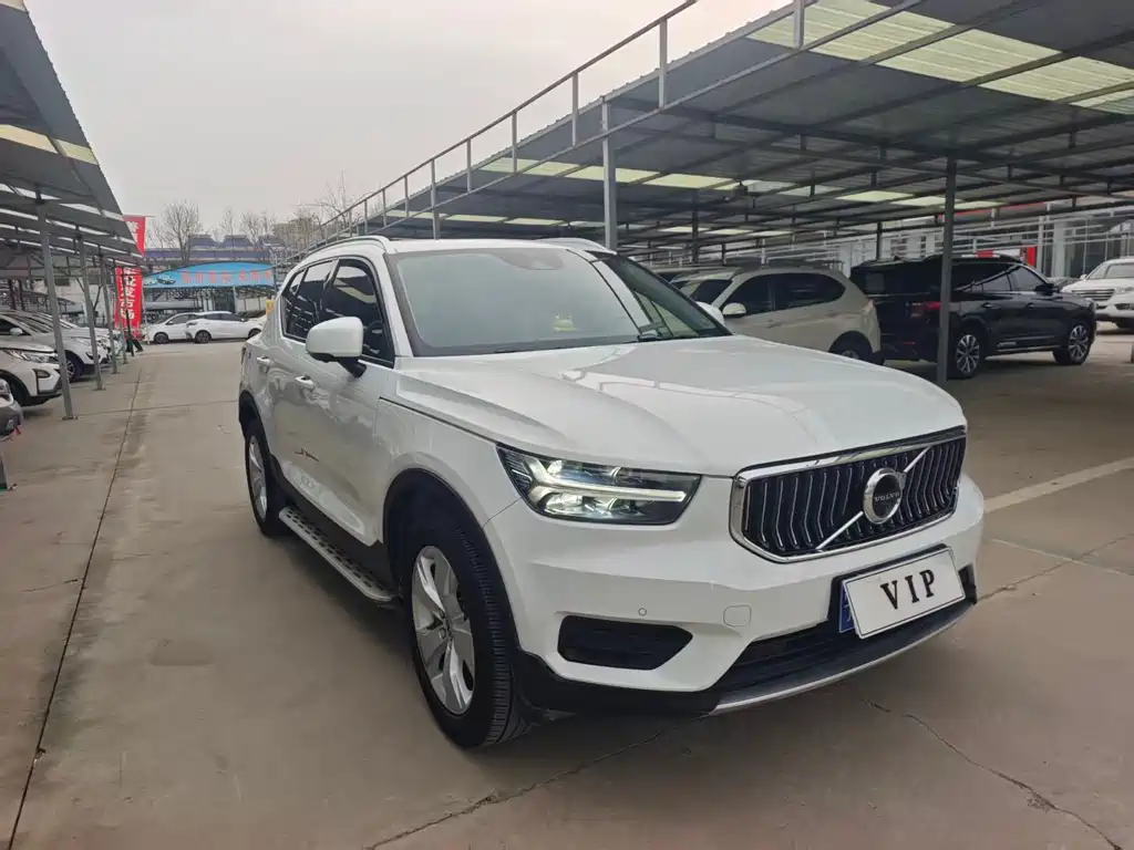 Volvo XC40 T3 Smart Vision Luxury