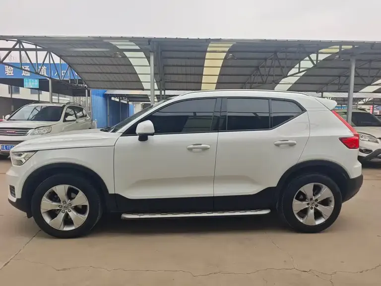 Volvo XC40 T3 Smart Vision Luxury