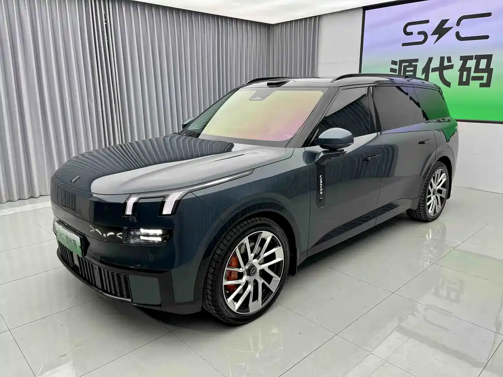 Lynk & Co 900 2.0 T Ultra