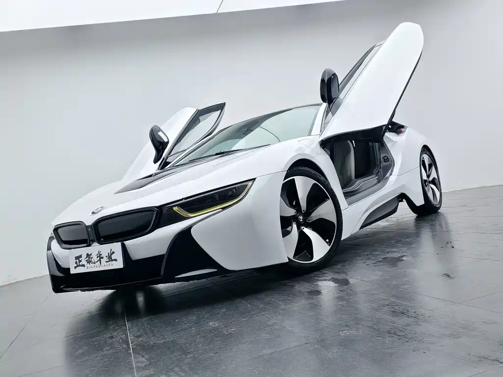 BMW i8 Standard