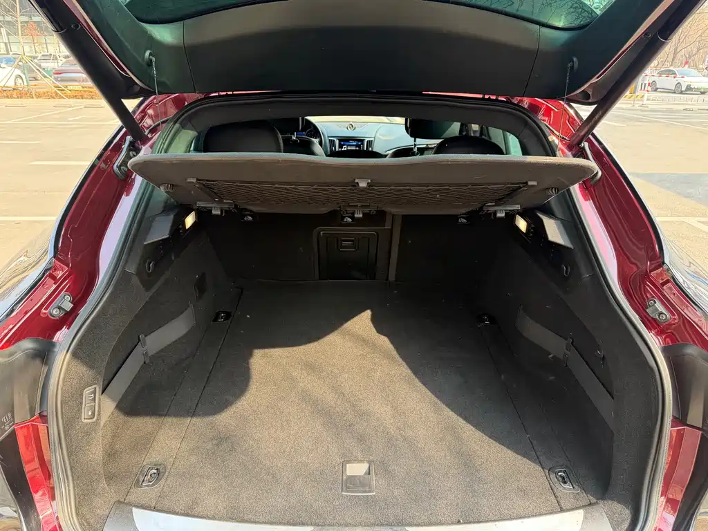 Levante 3.0 T Sport