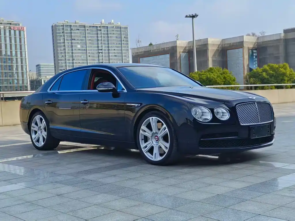 Flying Spur 4.0 T V8 Distinguished