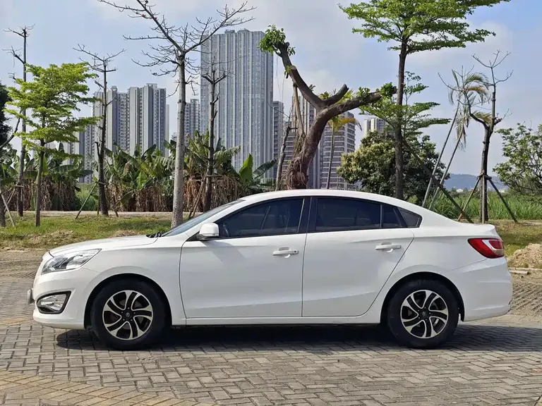 Haima Family 1.5 T Auto Fashionable